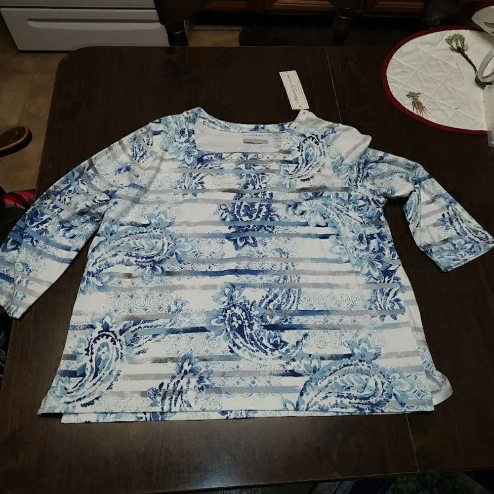 New Alfred Dunner White Blue Northern Lights Top Size Women's Petite L